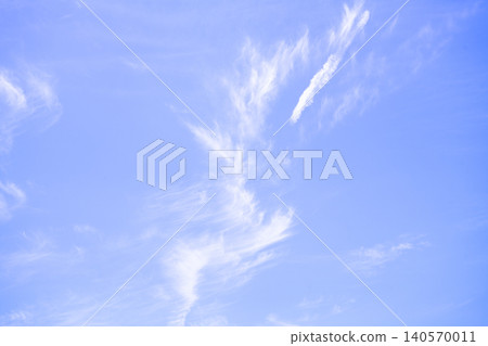 Clouds floating in the blue sky Clouds floating in the blue sky 140570011