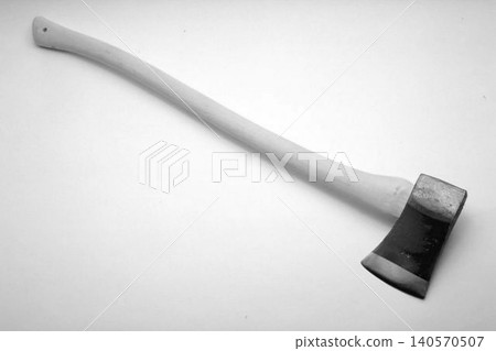 Single Bit Axe with Curved Wooden Handle Single Bit Axe with Curved Wooden Handle 140570507