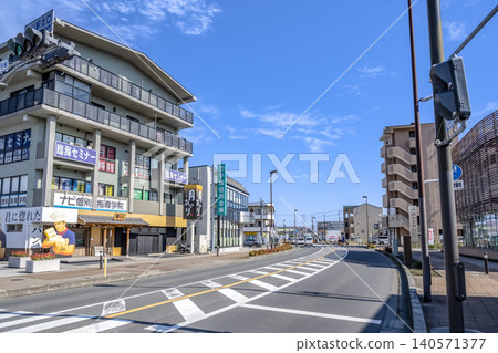 神奈川縣古座郡的城市景觀:佐武川車站前的道路 神奈川縣古座郡的城市景觀:佐武川車站前的道路 140571377