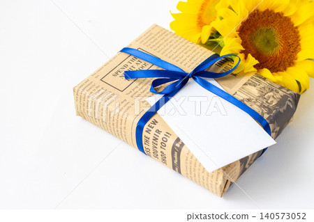 Gratefully Gratefully 140573052