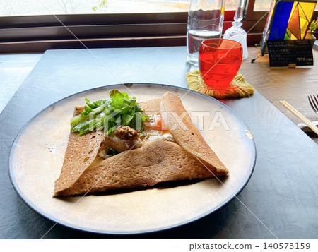 A fancy galette I had for lunch. A fancy galette I had for lunch. 140573159