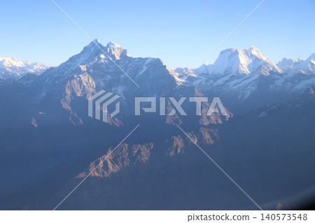 尼泊爾，喜馬拉雅山脈，喜馬拉雅山脈觀光飛行，雪人航空公司 140573548