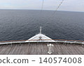 The front of the cruise ship as seen from the deck 140574008