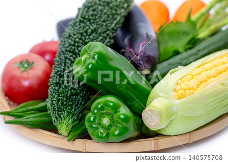 Assorted summer vegetables Assorted summer vegetables 140575708