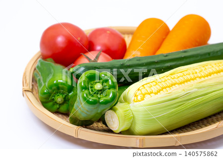 Assorted summer vegetables Assorted summer vegetables 140575862