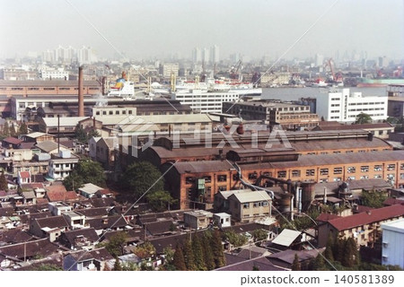 China's rapid development in the 1990s 140581389