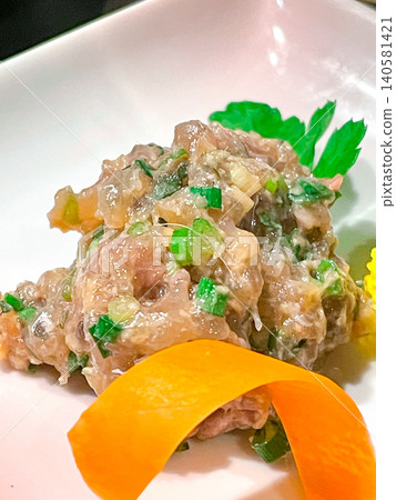 新鮮竹莢魚肉末(一種魚糜菜餚) 新鮮竹莢魚肉末(一種魚糜菜餚) 140581421
