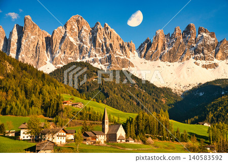 Autumn scenery of Fune Valley and the spectacular views of the Dolomites Alps Autumn scenery of Fune Valley and the spectacular views of the Dolomites Alps 140583592
