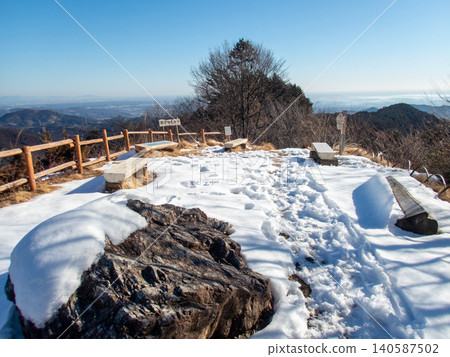 10 Famous Mountains of Ogose in Winter - Eastern Area 140587502