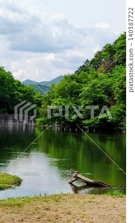 綠色湖畔 綠色湖畔 140587722