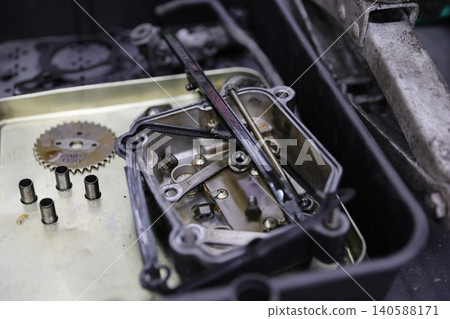 Engine Engine 140588171
