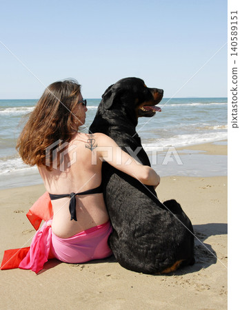 rottweiler and woman 140589151