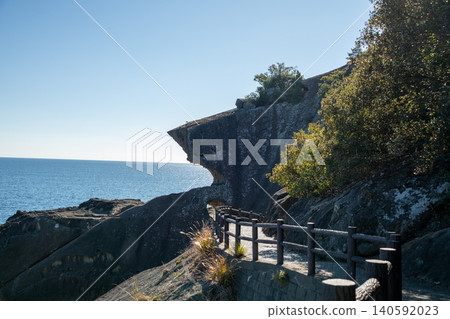 Kumano City, Mie Prefecture: Onigajo Castle, a World Heritage Site, with images of strangely shaped rocks and a blue sky. Kumano City, Mie Prefecture: Onigajo Castle, a World Heritage Site, with images of strangely shaped rocks and a blue sky. 140592023