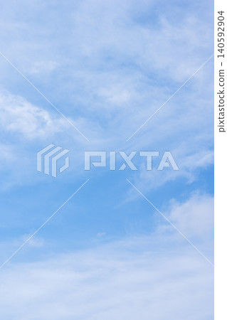 Blue sky, summer sky, clear summer sky, June image [Tokyo] 140592904