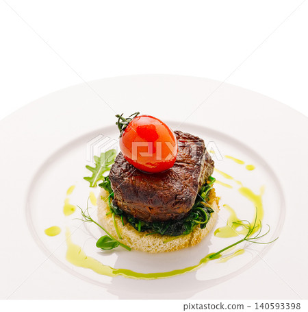Grilled beef mignon steak with cherry tomato Grilled beef mignon steak with cherry tomato 140593398