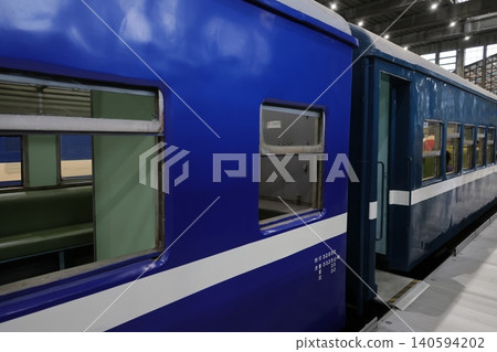 乘用車 140594202