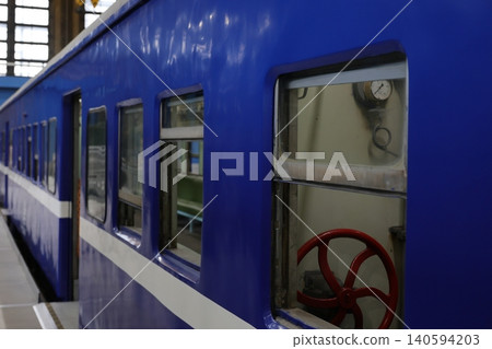 Passenger car Passenger car 140594203