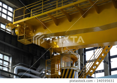 Overhead traveling crane Overhead traveling crane 140595631