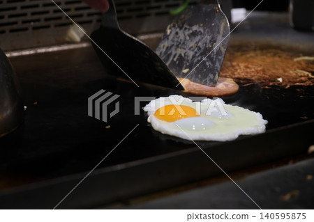 Fried egg Fried egg 140595875