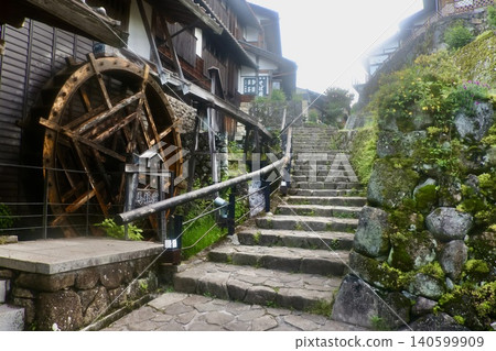 Magome-juku, early morning (Nakatsugawa City, Gifu Prefecture) Magome-juku, early morning (Nakatsugawa City, Gifu Prefecture) 140599909
