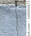Cracked wall 140600873