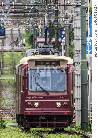 Toden Arakawa Line Tokyo Sakura Tram 7700 series 140601927