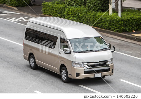 Minivan Hiace Minivan Hiace 140602226