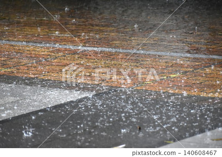 The passage of the typhoon that brought heavy rain 140608467