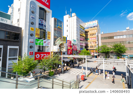 中野站前的商業建築和景色 中野站前的商業建築和景色 140608493