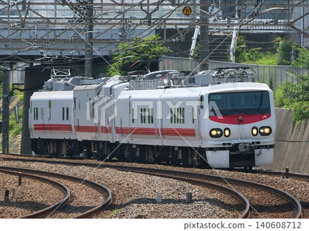 E491 series + Maya 50 5001 140608712
