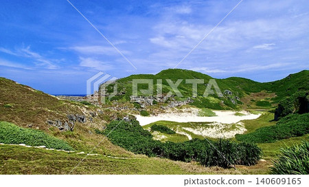 The white sandy beach of Ogi Pond on Minamijima Island in the Ogasawara Islands, Tokyo. 140609165