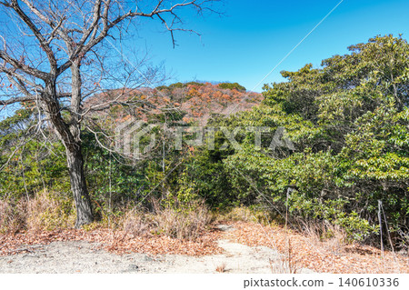 【瀨戶內海國立公園】從觀景台眺望初冬的夕立山(3)-岡山縣備前市 【瀨戶內海國立公園】從觀景台眺望初冬的夕立山(3)-岡山縣備前市 140610336