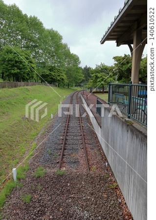 東峠之湯站的月台與軌道 140610522