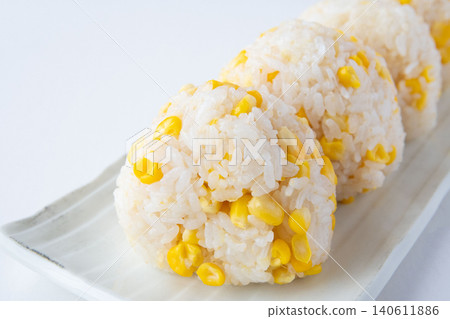 Freshly made corn rice ball 140611886