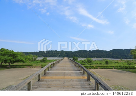The Horai Bridge, the world's longest wooden bridge, spans the Oi River. The Horai Bridge, the world's longest wooden bridge, spans the Oi River. 140612288