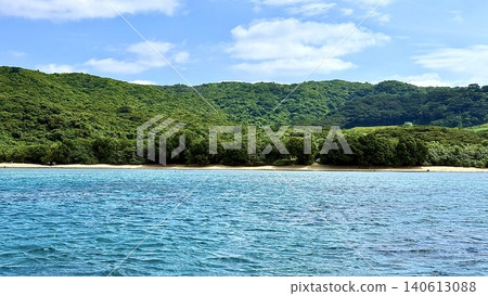 Coastline viewed from the sea near Nishizaki on Ishigaki Island in the Yaeyama Islands, Okinawa Prefecture. Coastline viewed from the sea near Nishizaki on Ishigaki Island in the Yaeyama Islands, Okinawa Prefecture. 140613088