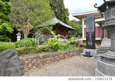 岩槻漫步:上福寺(曹洞宗禪宗)-正殿與觀音殿 岩槻漫步:上福寺(曹洞宗禪宗)-正殿與觀音殿 140613178