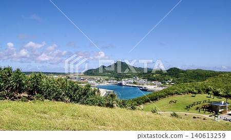 The view of the sea and hills from Nishizaki Observatory on Yonaguni Island, Okinawa Prefecture. The view of the sea and hills from Nishizaki Observatory on Yonaguni Island, Okinawa Prefecture. 140613259