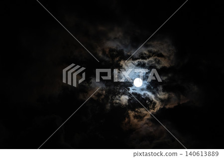 雲和月亮 雲和月亮 140613889