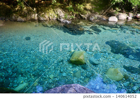 Atera Valley, Atera Blue (Okusa Village, Nagano Prefecture) Atera Valley, Atera Blue (Okusa Village, Nagano Prefecture) 140614052