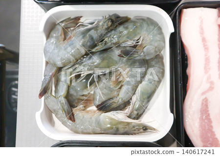 raw prawn, raw shrimp or fresh shrimp for cook or seafood raw prawn, raw shrimp or fresh shrimp for cook or seafood 140617241