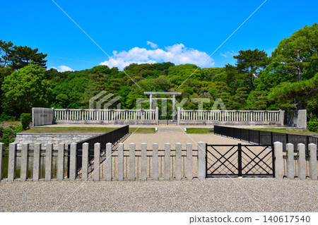 Daisenryo Kofun (ancient burial mound) - Place of Worship Daisenryo Kofun (ancient burial mound) - Place of Worship 140617540