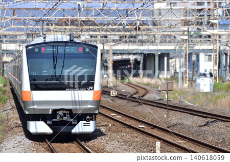 Tokaido Main Line, Hiratsuka, JR East, E233 series 0 series, T71 formation (Toyoda), test run Tokaido Main Line, Hiratsuka, JR East, E233 series 0 series, T71 formation (Toyoda), test run 140618059