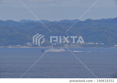 Japan Maritime Self-Defense Force, Uraga Channel, Mogami, FFM-1 destroyer 140618352
