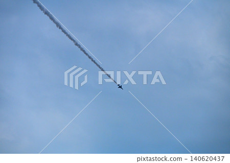A spectacular air show! Blue Impulse A spectacular air show! Blue Impulse 140620437