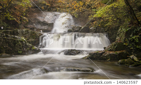 Bangtaesan Two-tiered Waterfall 140623597