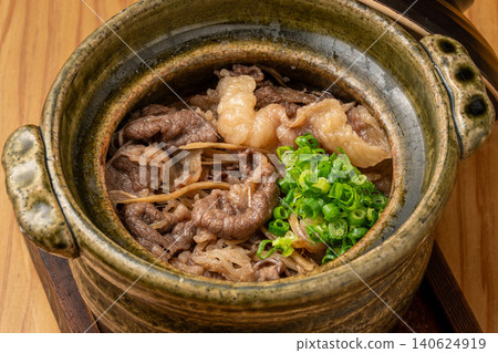 A special beef rice dish that is incredibly satisfying, with the rich flavor of beef permeating every bite. A special beef rice dish that is incredibly satisfying, with the rich flavor of beef permeating every bite. 140624919