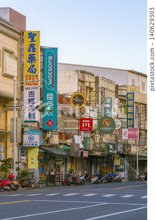 Streetscape of Hengchun, Pingtung County, Taiwan Streetscape of Hengchun, Pingtung County, Taiwan 140629303