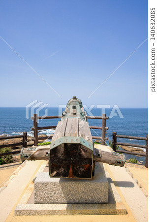 <島根縣>手鎢浦台場公園:大砲的複製品 <島根縣>手鎢浦台場公園:大砲的複製品 140632085