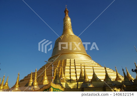 Myanmar, Bago, Shwemawdaw Pagoda Myanmar, Bago, Shwemawdaw Pagoda 140632154